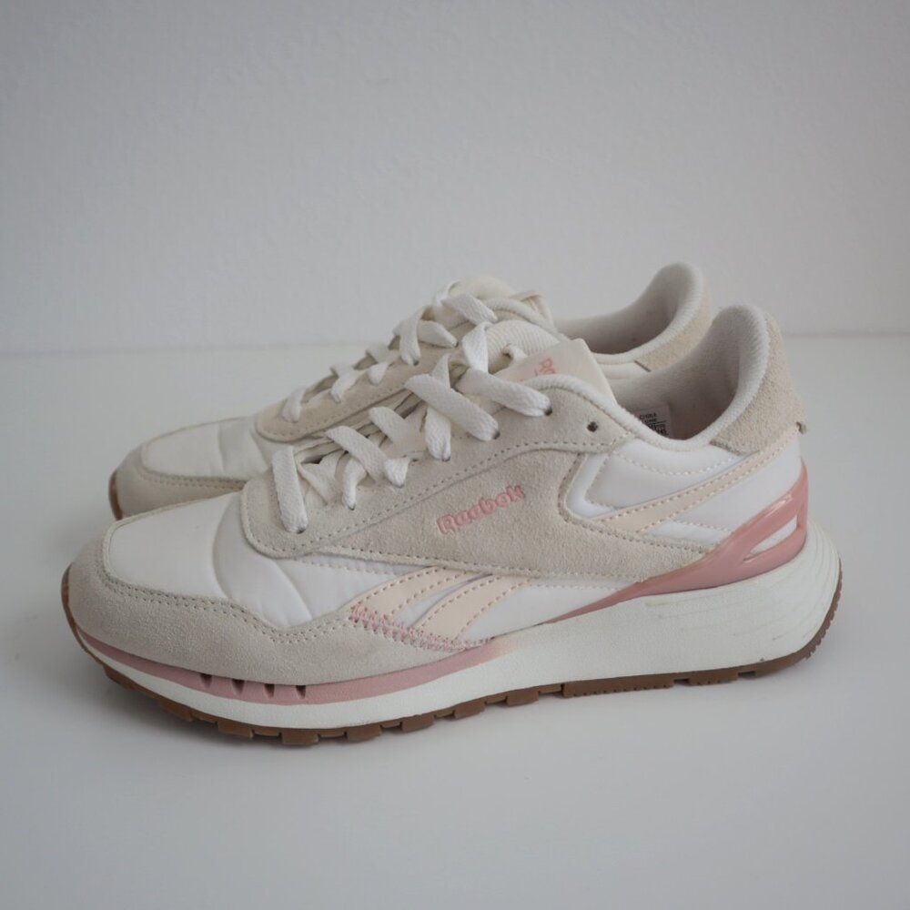 Reebok Women's Sneakers in Cream and Pink